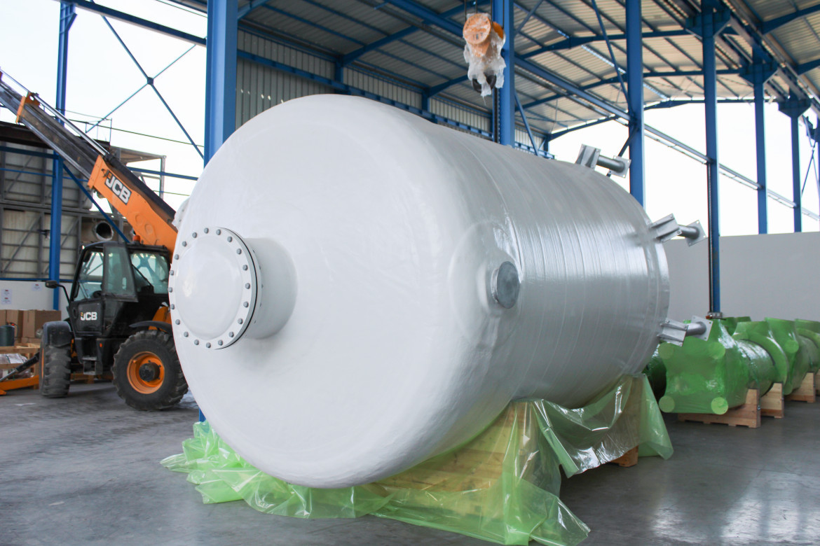 GRP atmospheric degassing tank